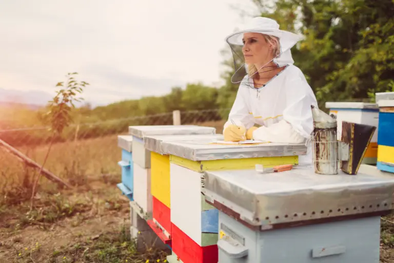 can beekeepers go on extended vacations